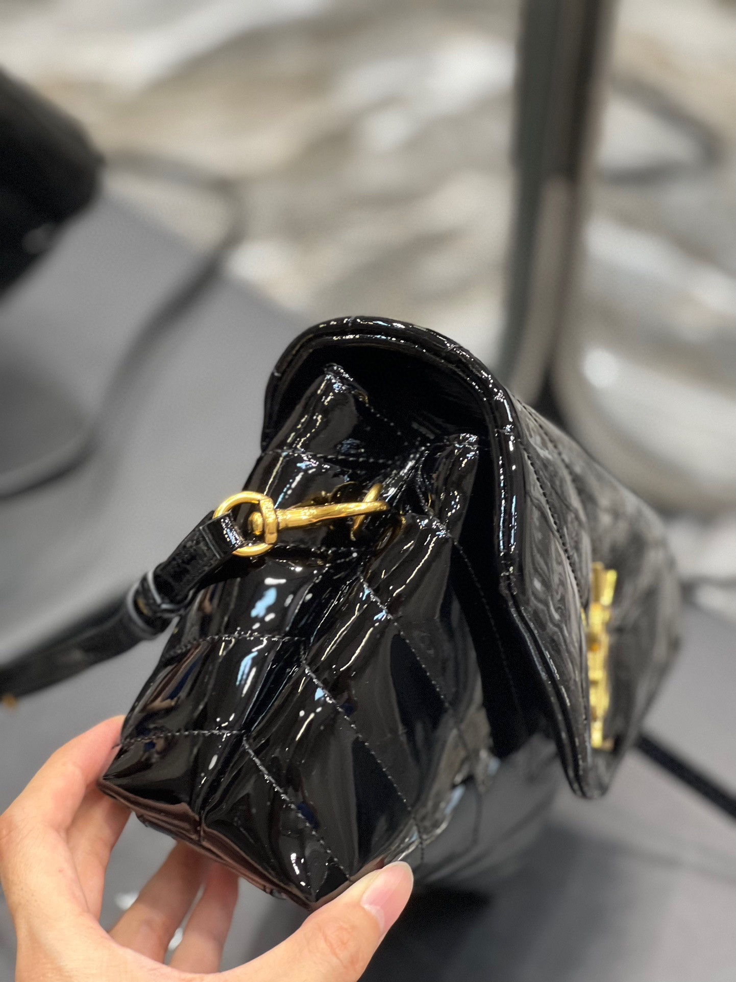 Y51 Loulou Bag