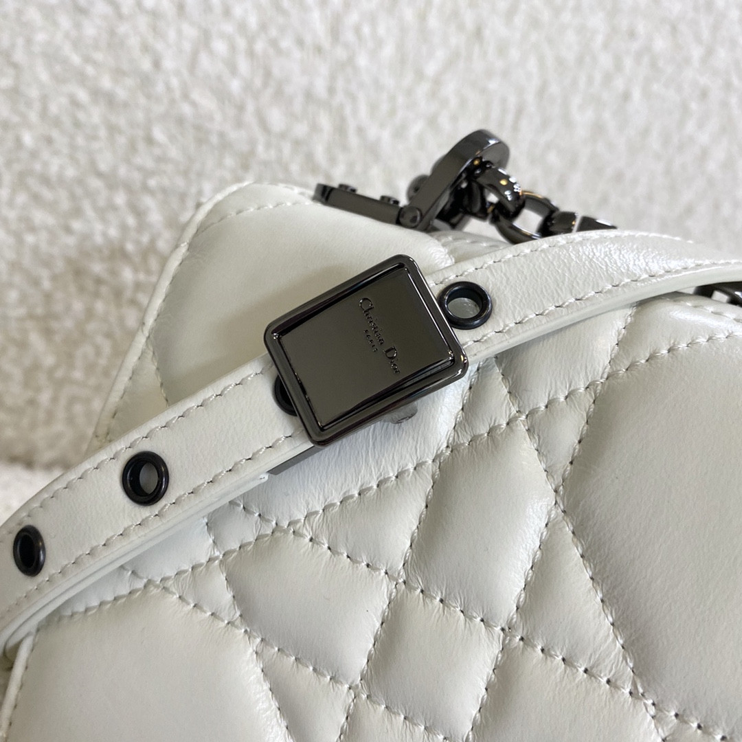 Small D10r Caro Bag