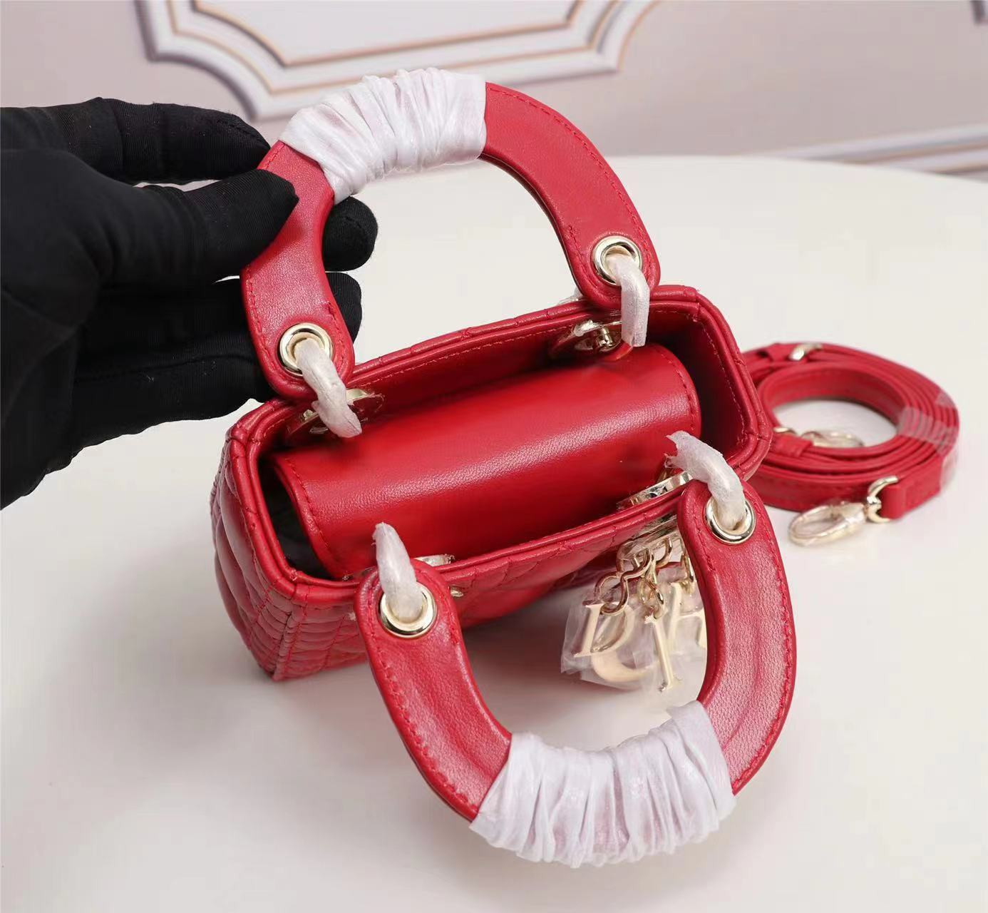 Lady D10r Micro Bag