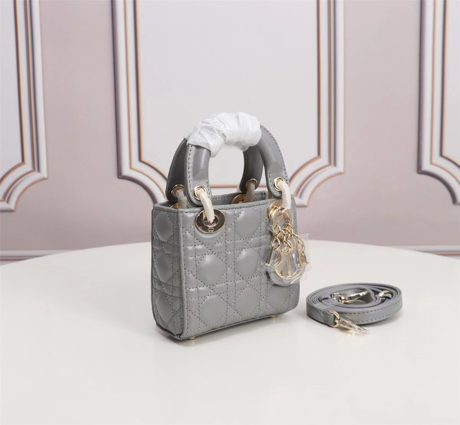 Lady D10r Micro Bag