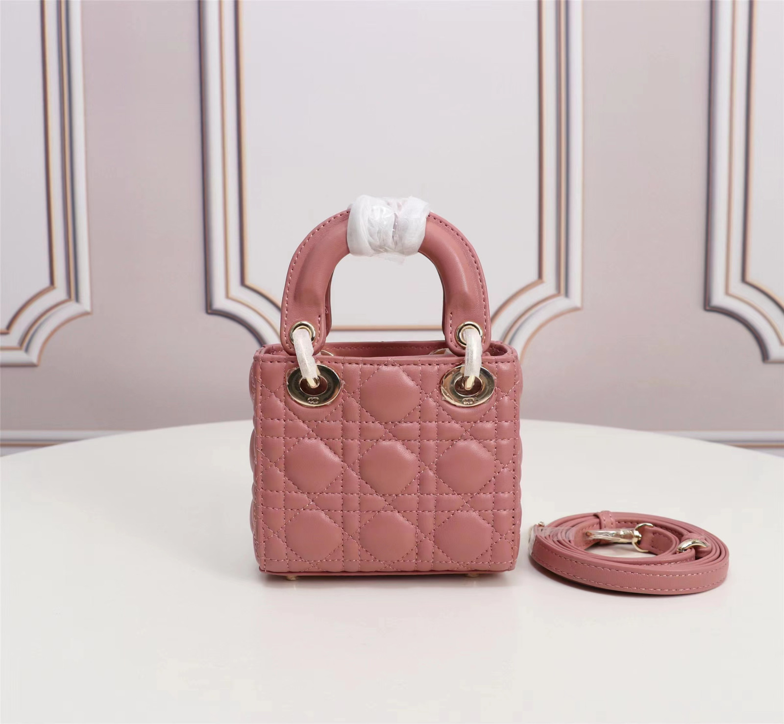 Lady D10r Micro Bag