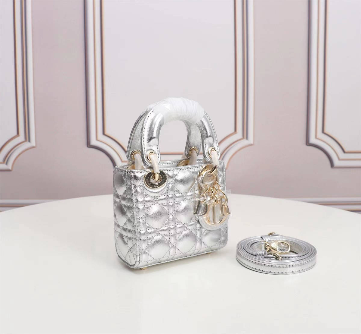 Lady D10r Micro Bag