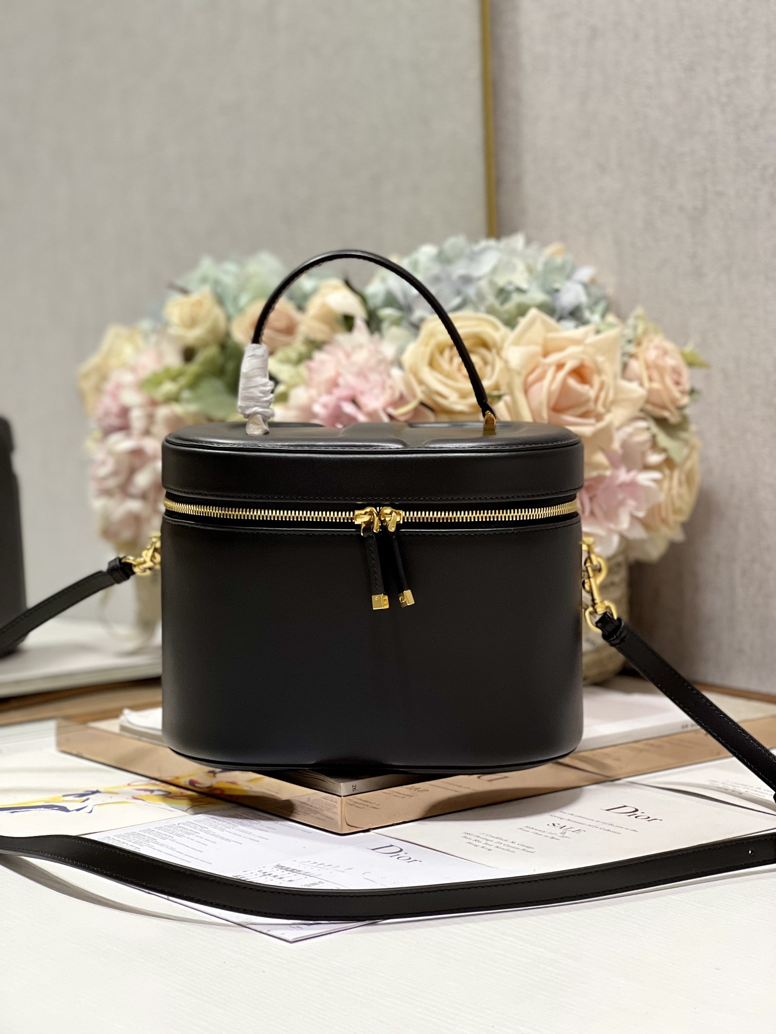 Medium Cd Signature Vanity Case