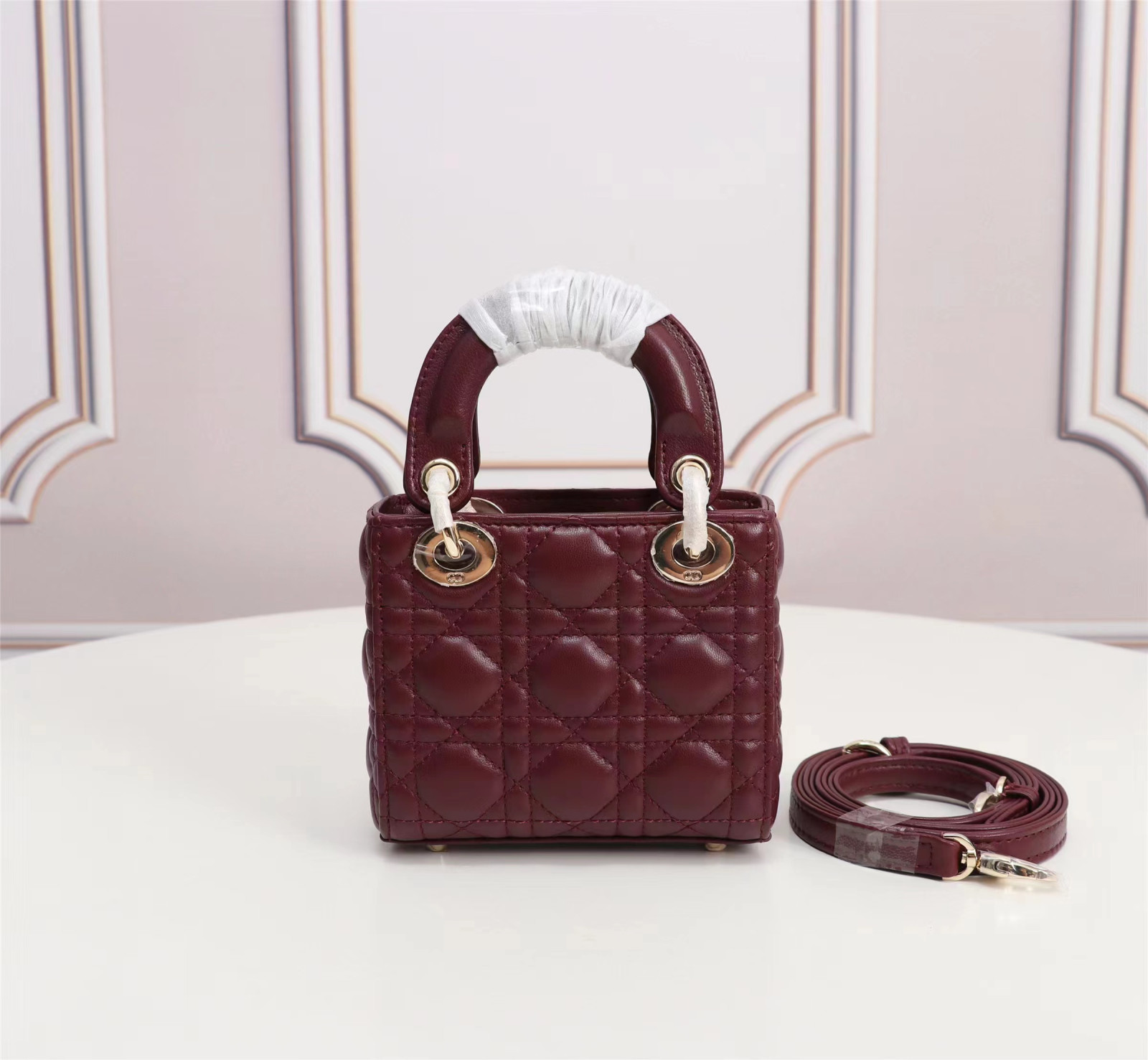 Lady D10r Micro Bag