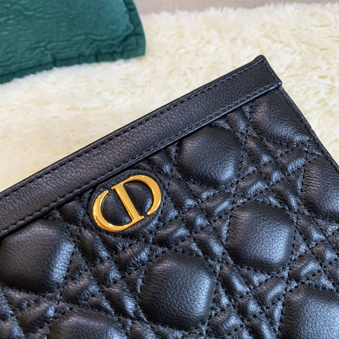 D10r Caro Zipped Pouch With Chain