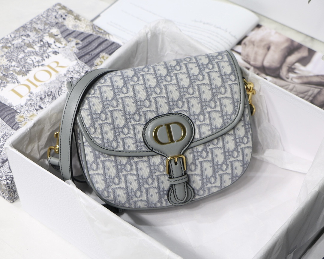 Medium D10r Bobby Bag