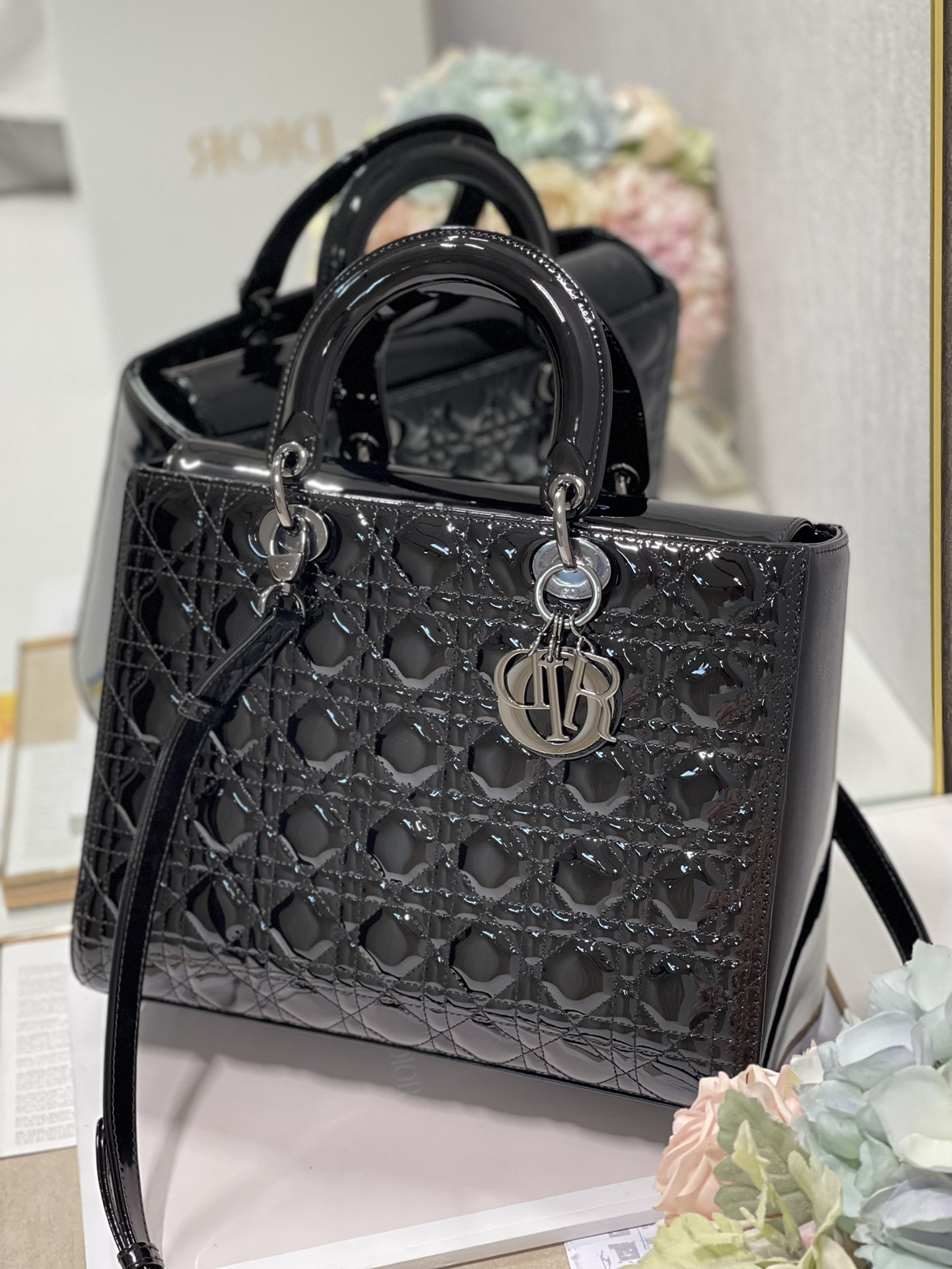 Large Lady D10r Bag