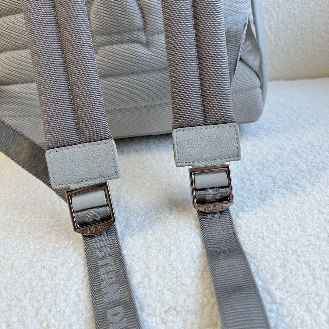 D10r Backpack