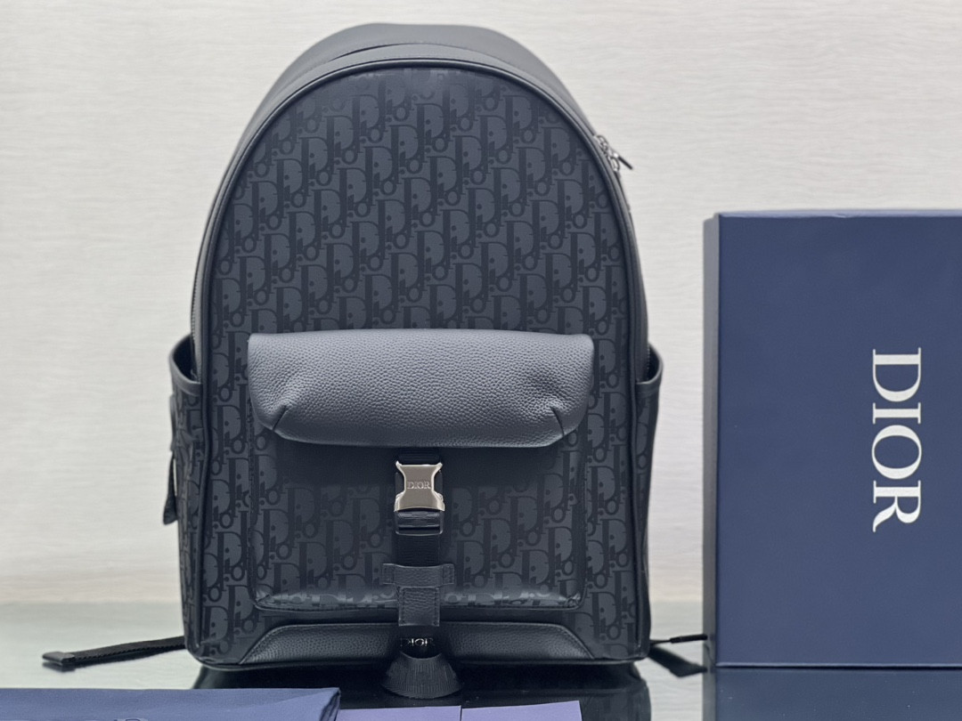 D10r Explorer Backpack