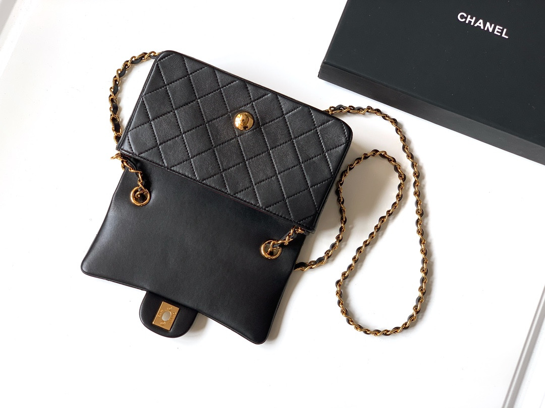 Ch**el Cf Bag 20cm