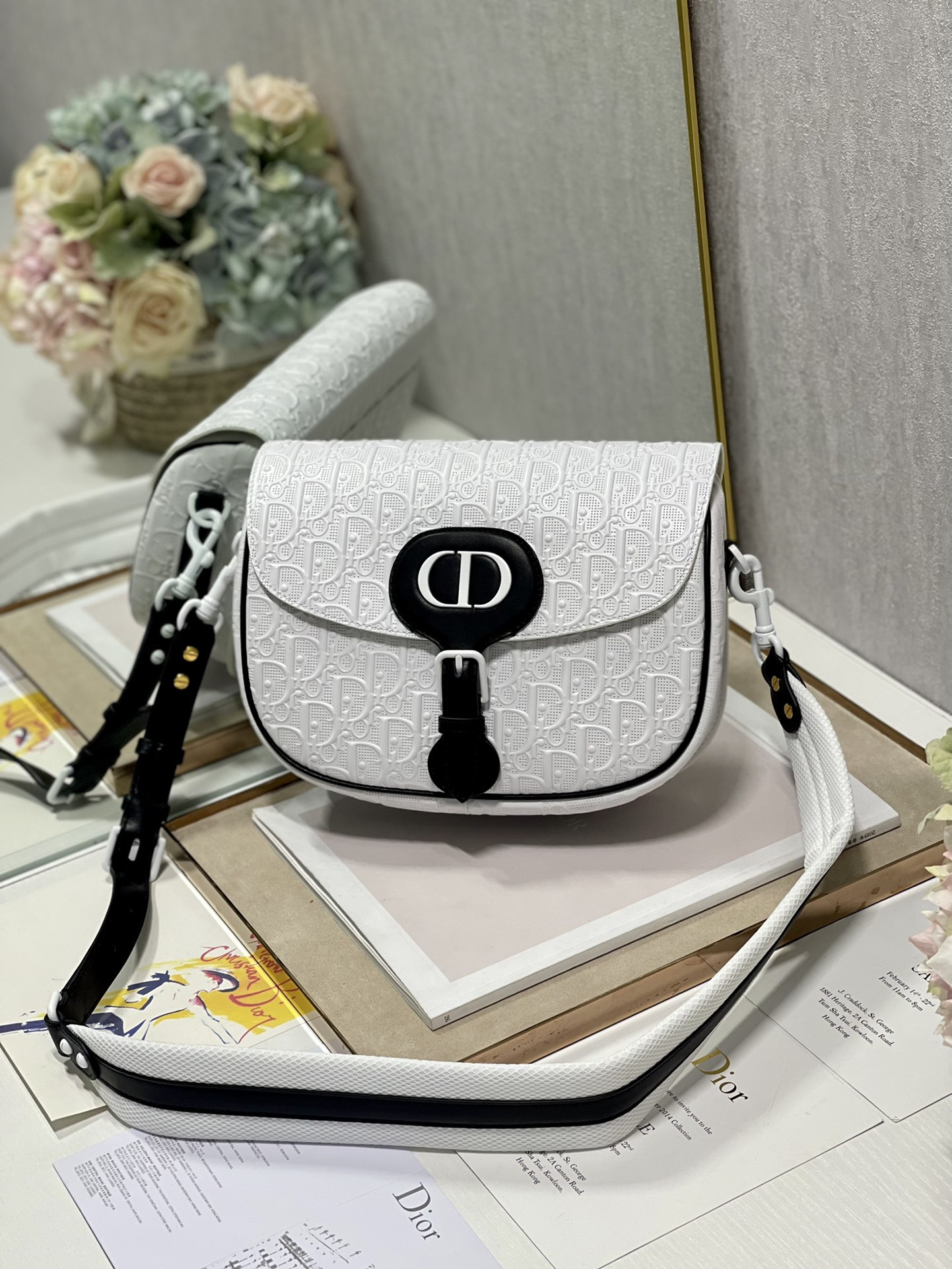 Large D10r Bobby Bag