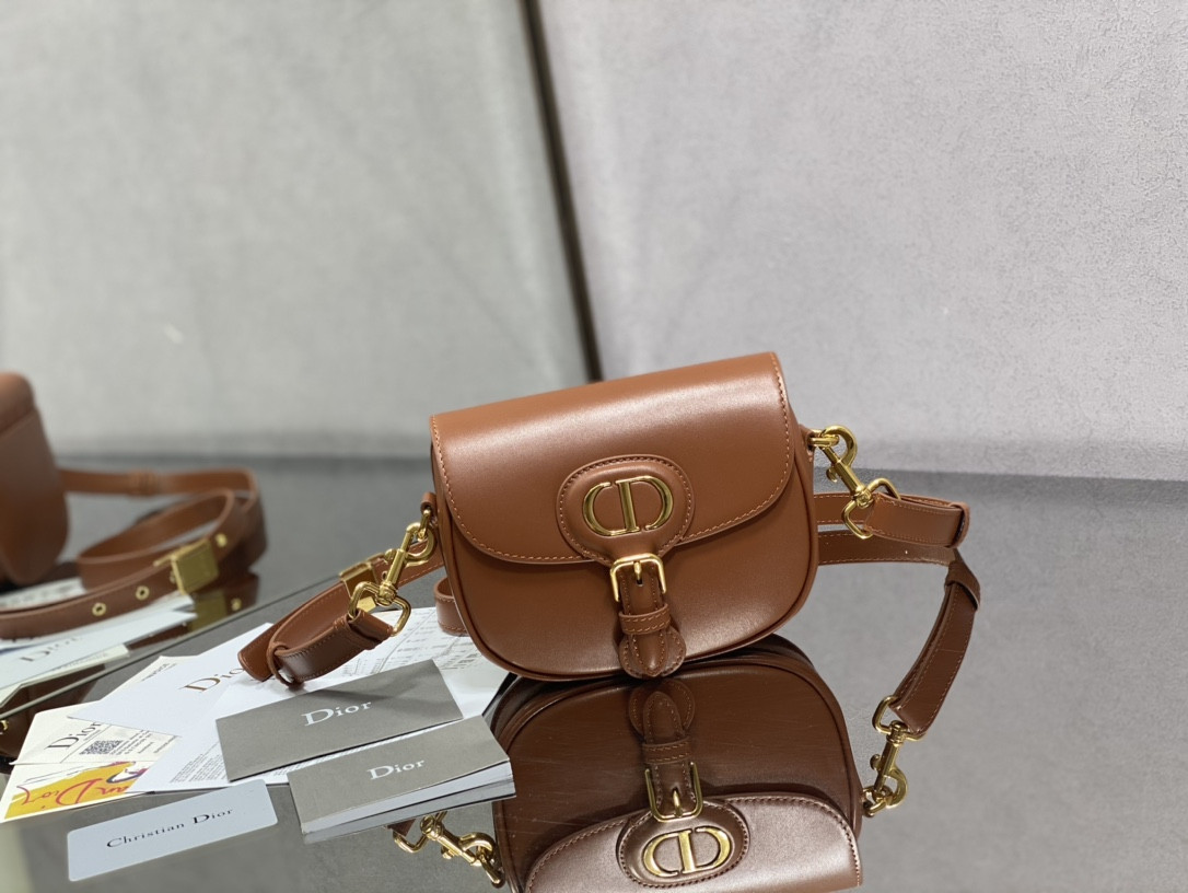 Small D10r Bobby Bag