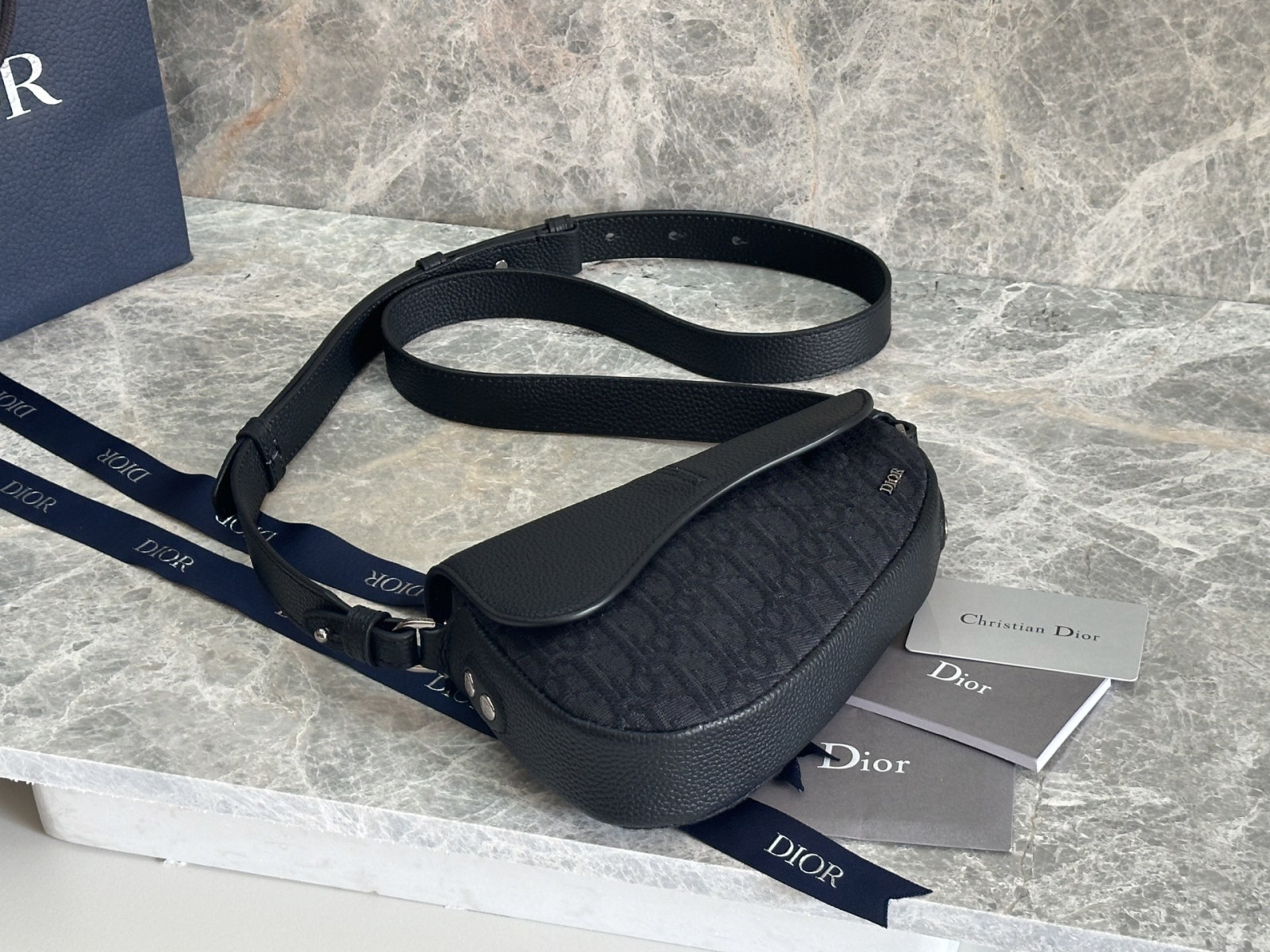 D10r Saddle Bag