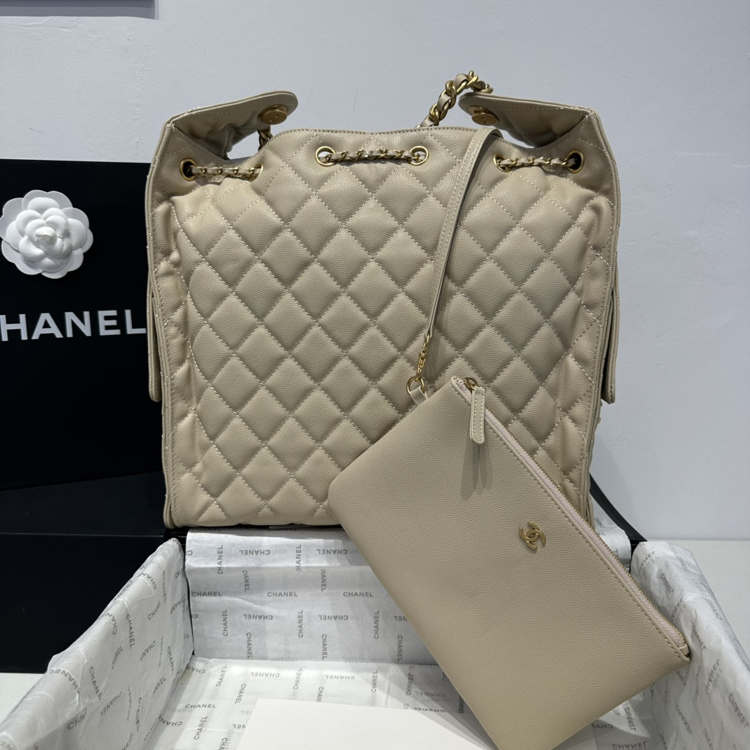 Ch**el 25p Hobo Bag