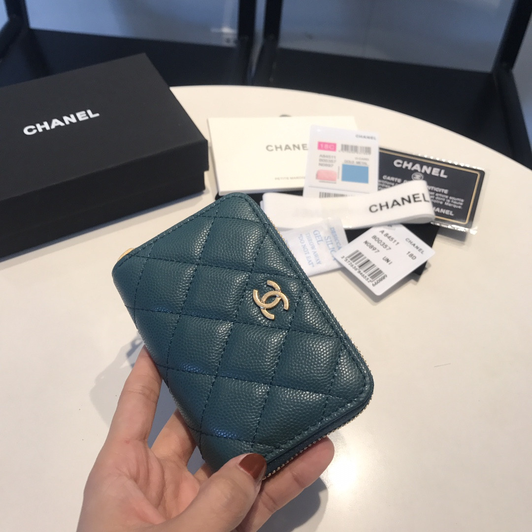 Chanle Zipped Wallet