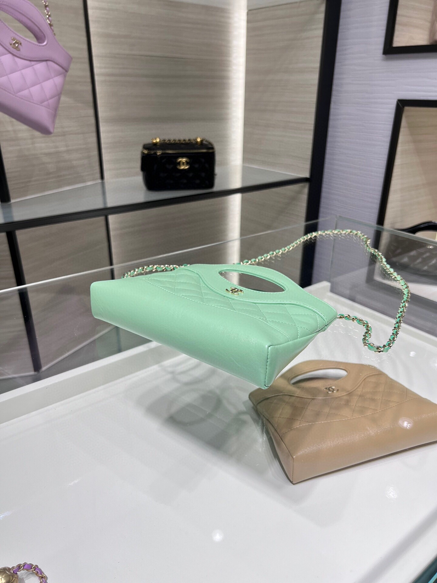 Ch**el 24s 31 Bag