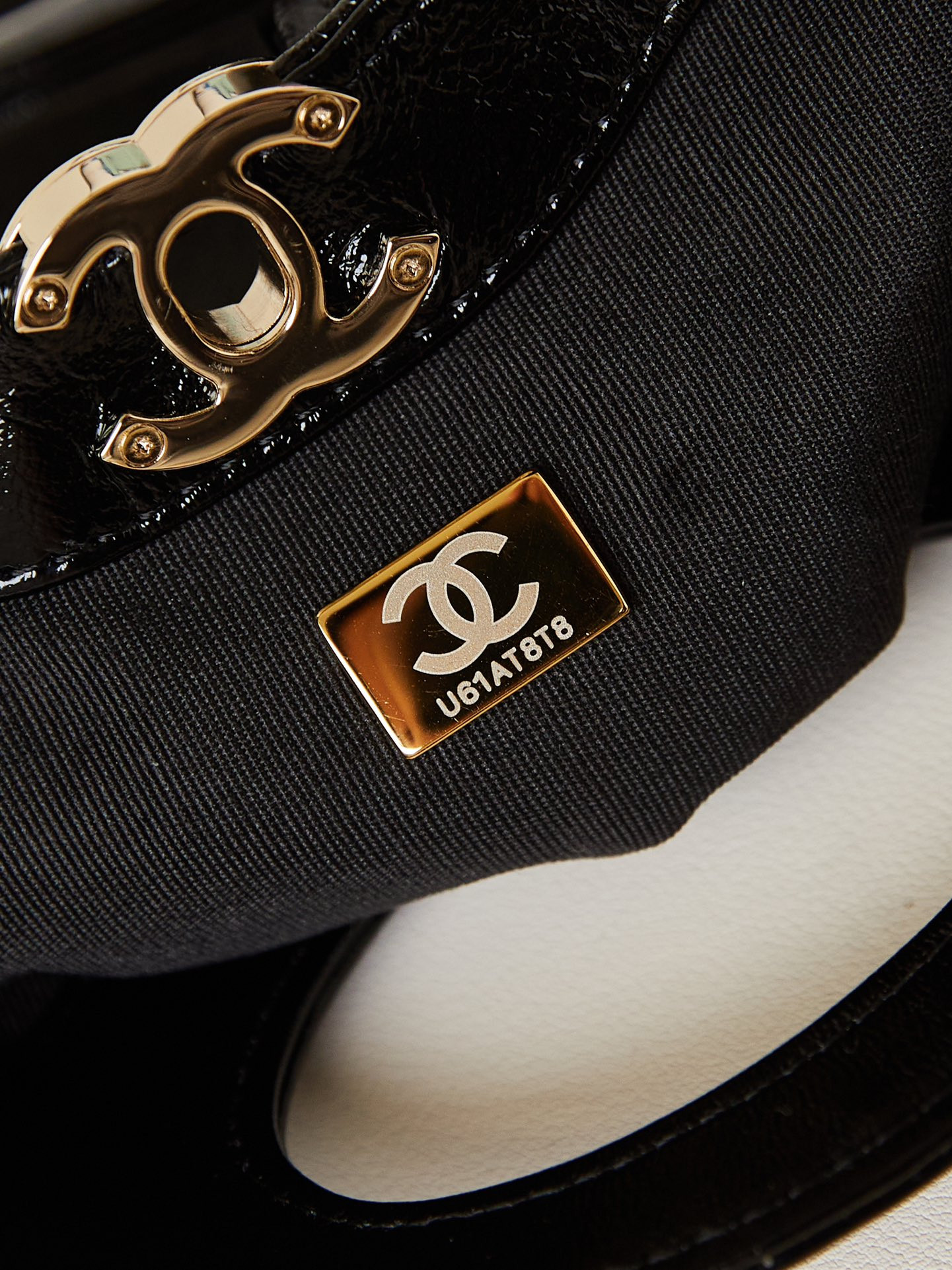 Ch**el 24s 31 Bag