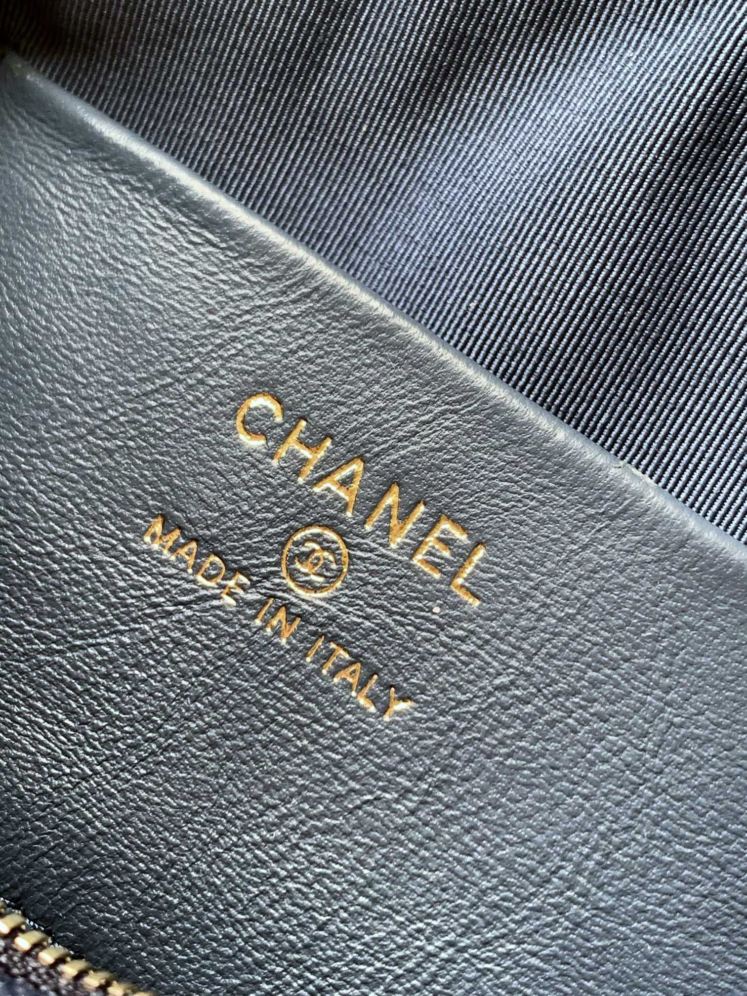 Ch**el 25p