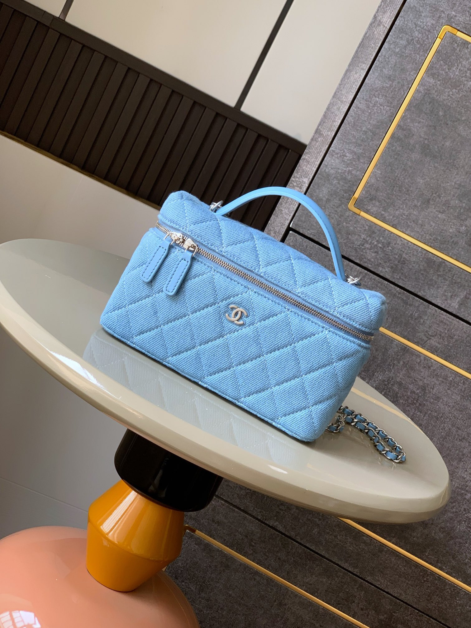 Ch**el 25c Lp Bag