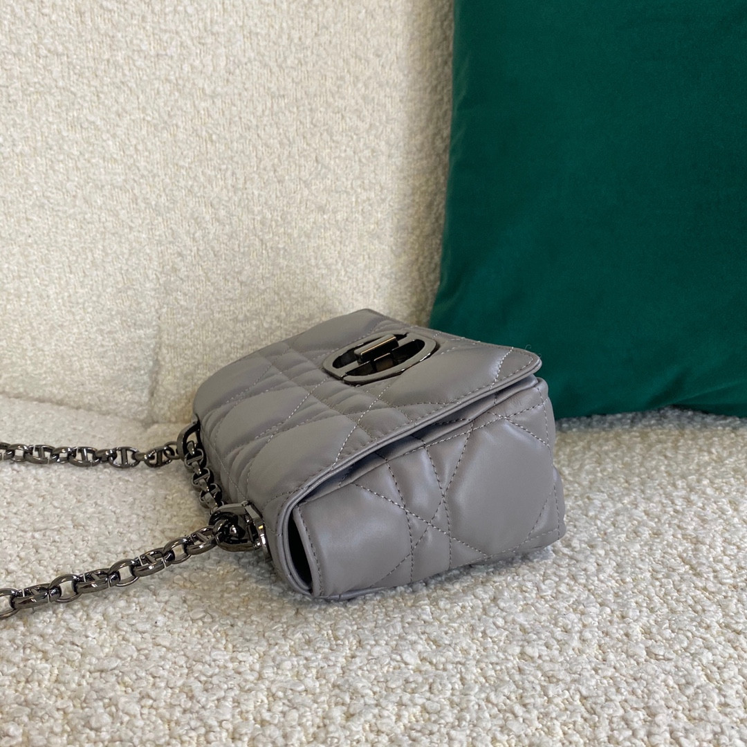 Small D10r Caro Bag