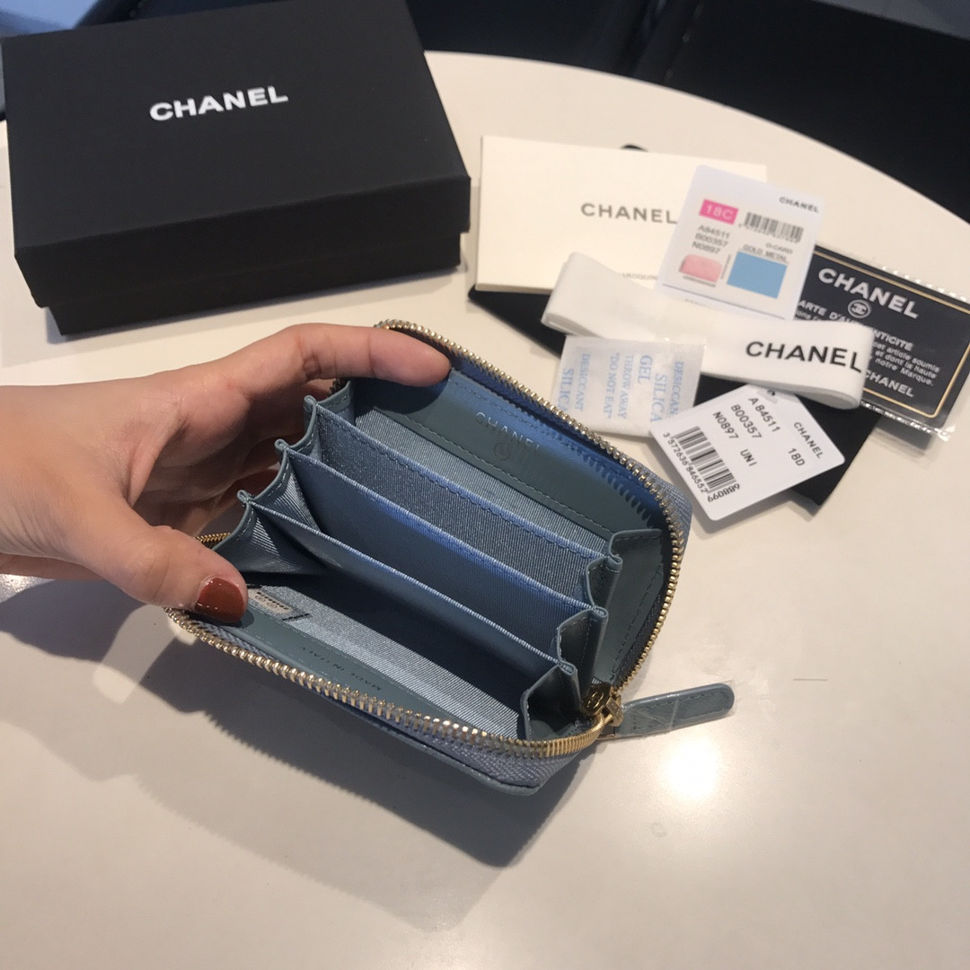 Chanle Zipped Wallet