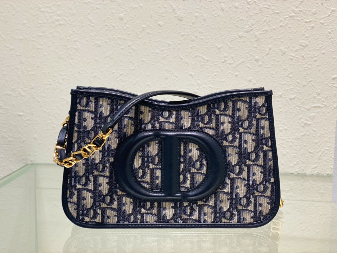 D10r Cd Signature Hobo Bag