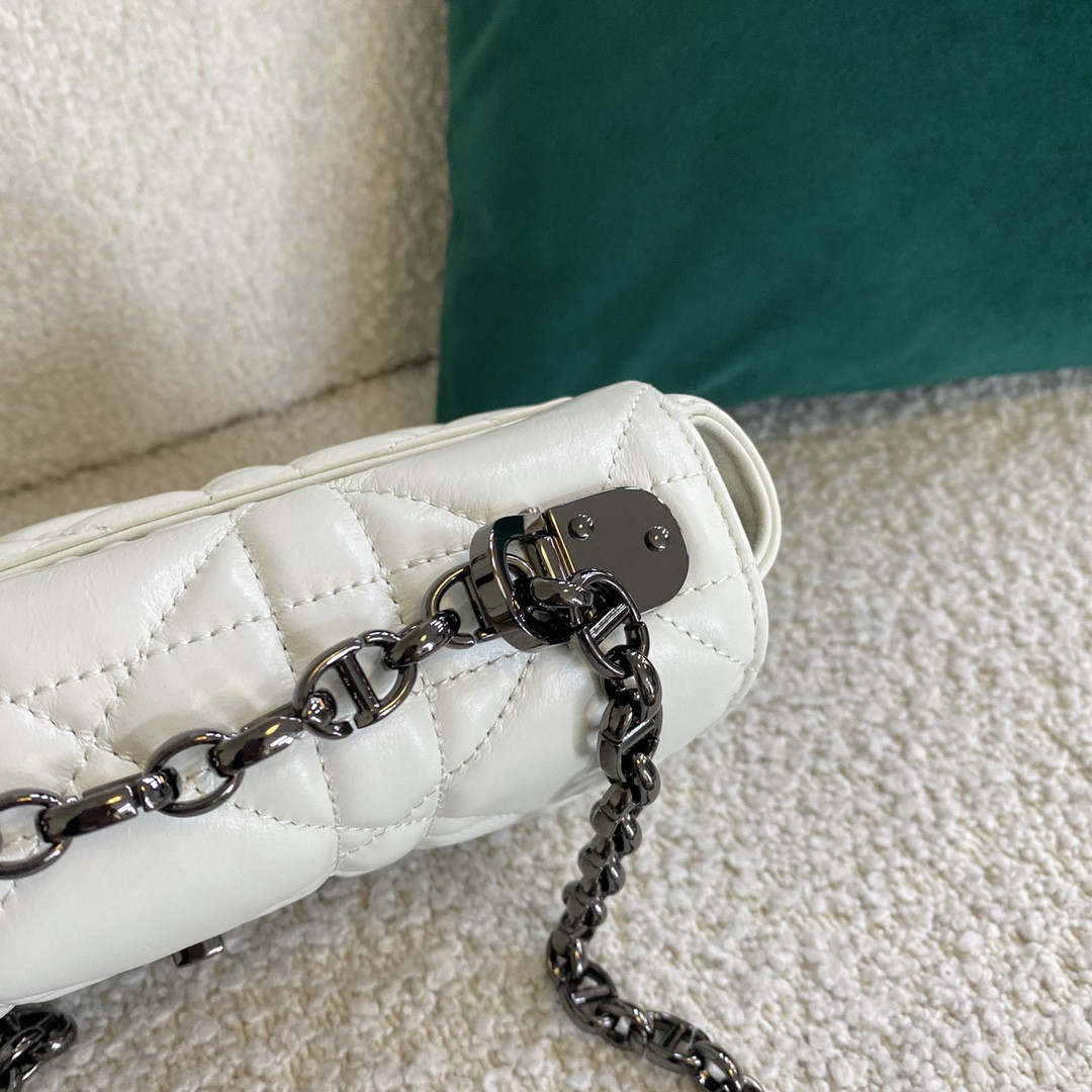Small D10r Caro Bag