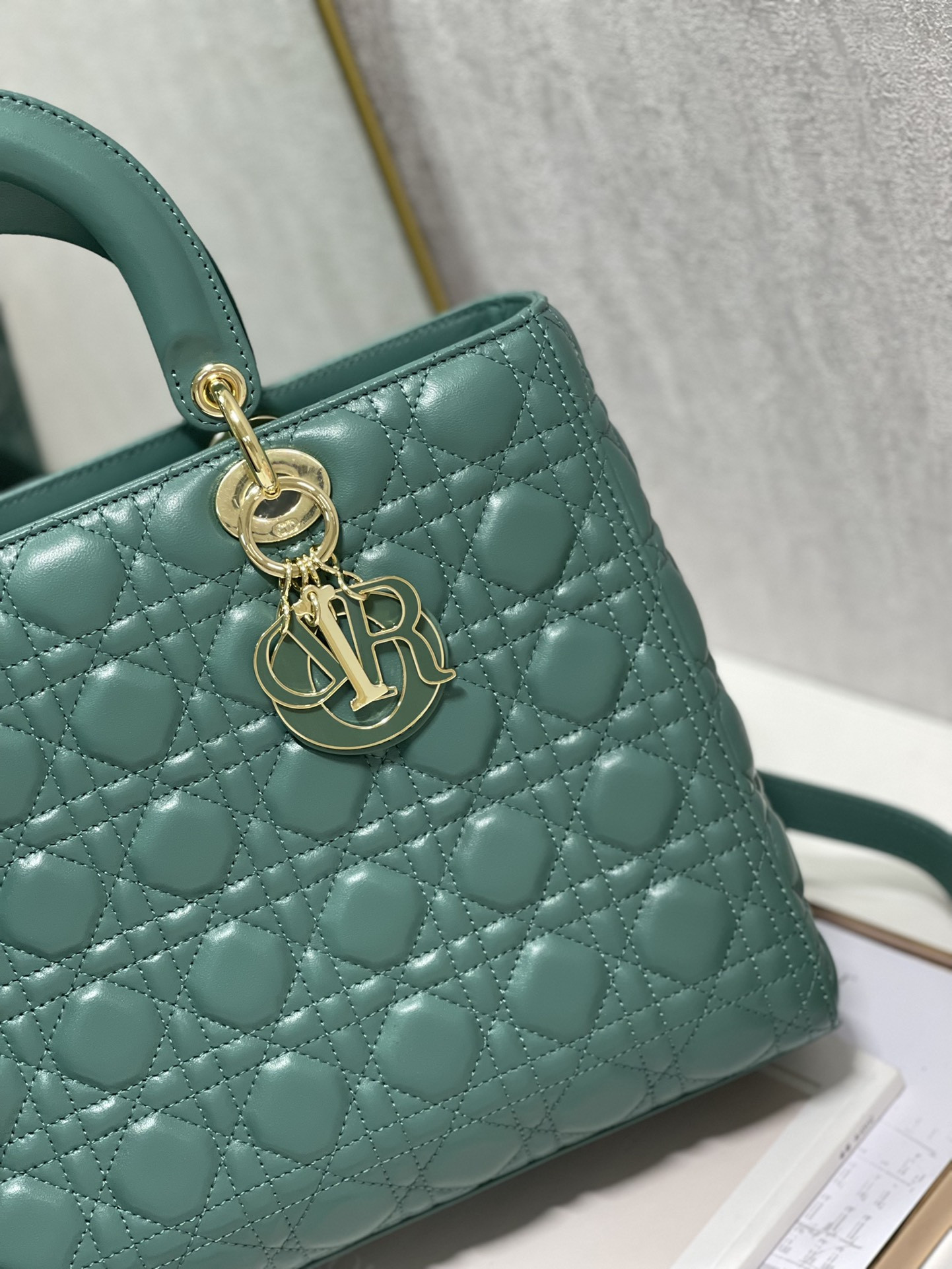 Large Lady D10r Bag