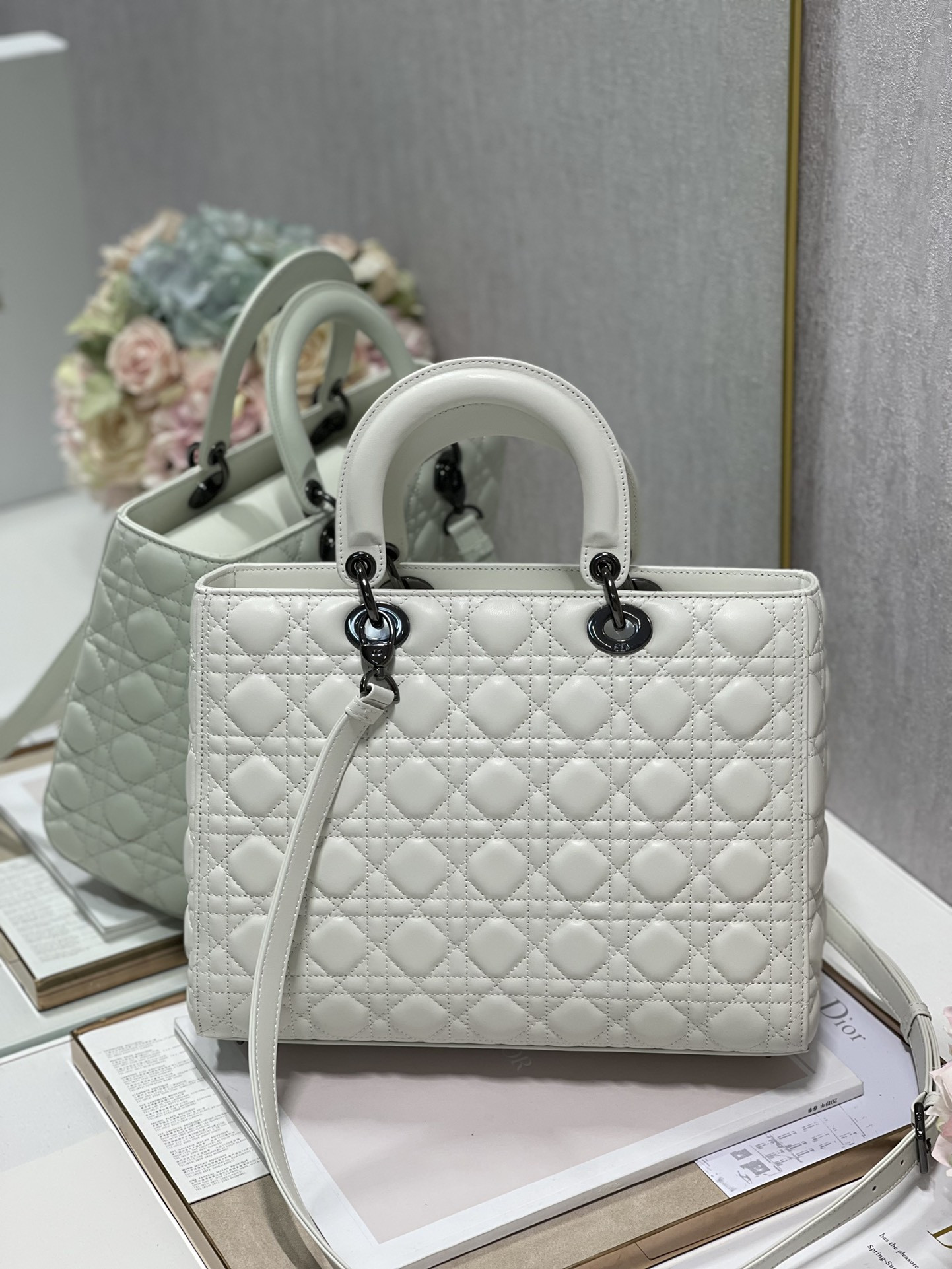 Large Lady D10r Bag