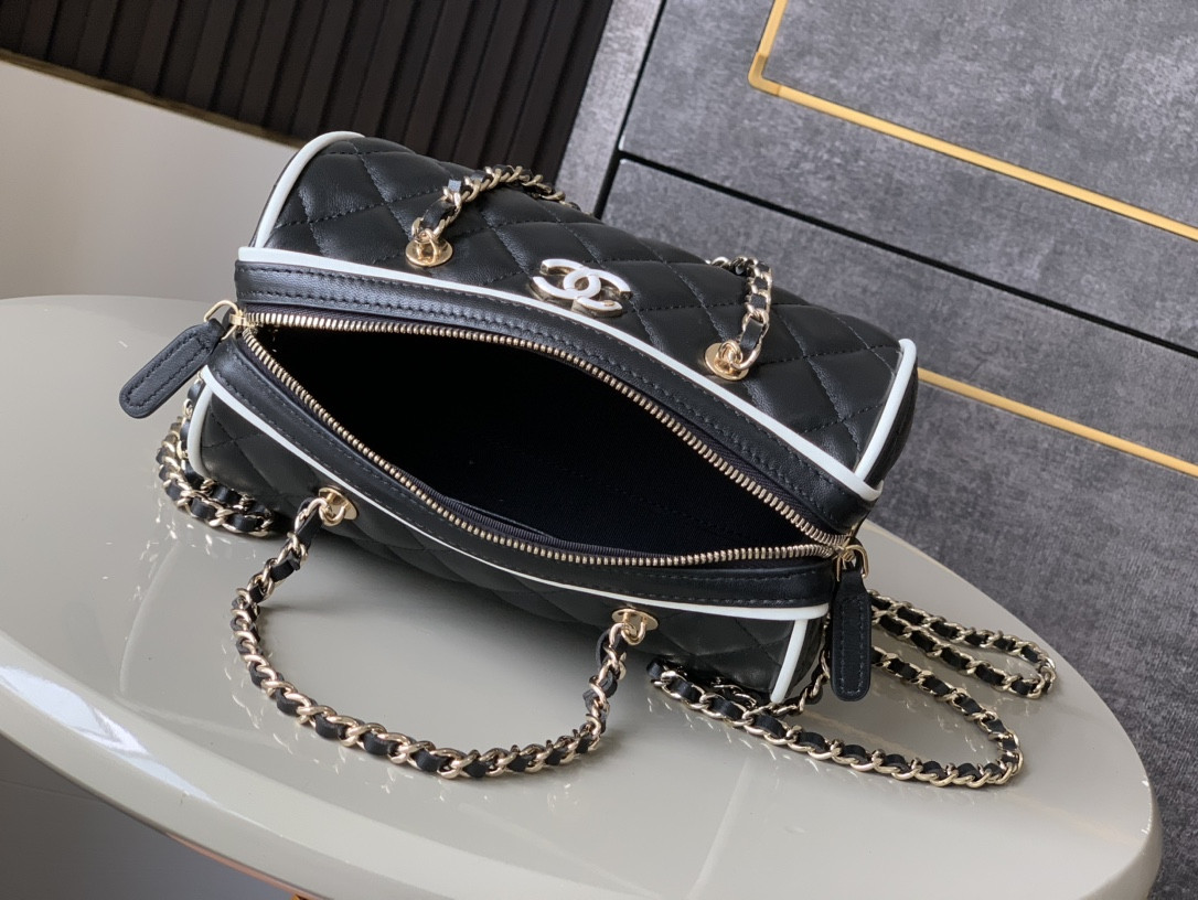 Ch**el 25p Bowling Bag