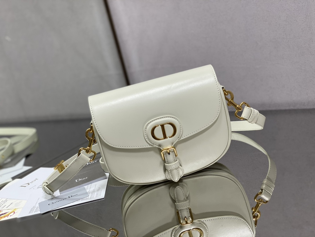 Medium D10r Bobby Bag