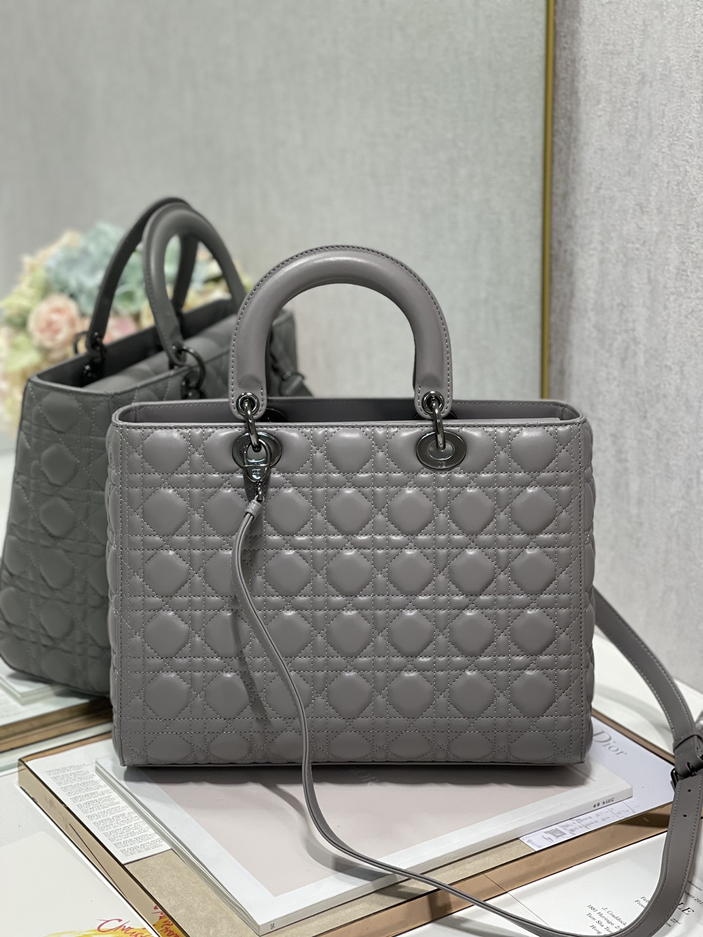 Large Lady D10r Bag