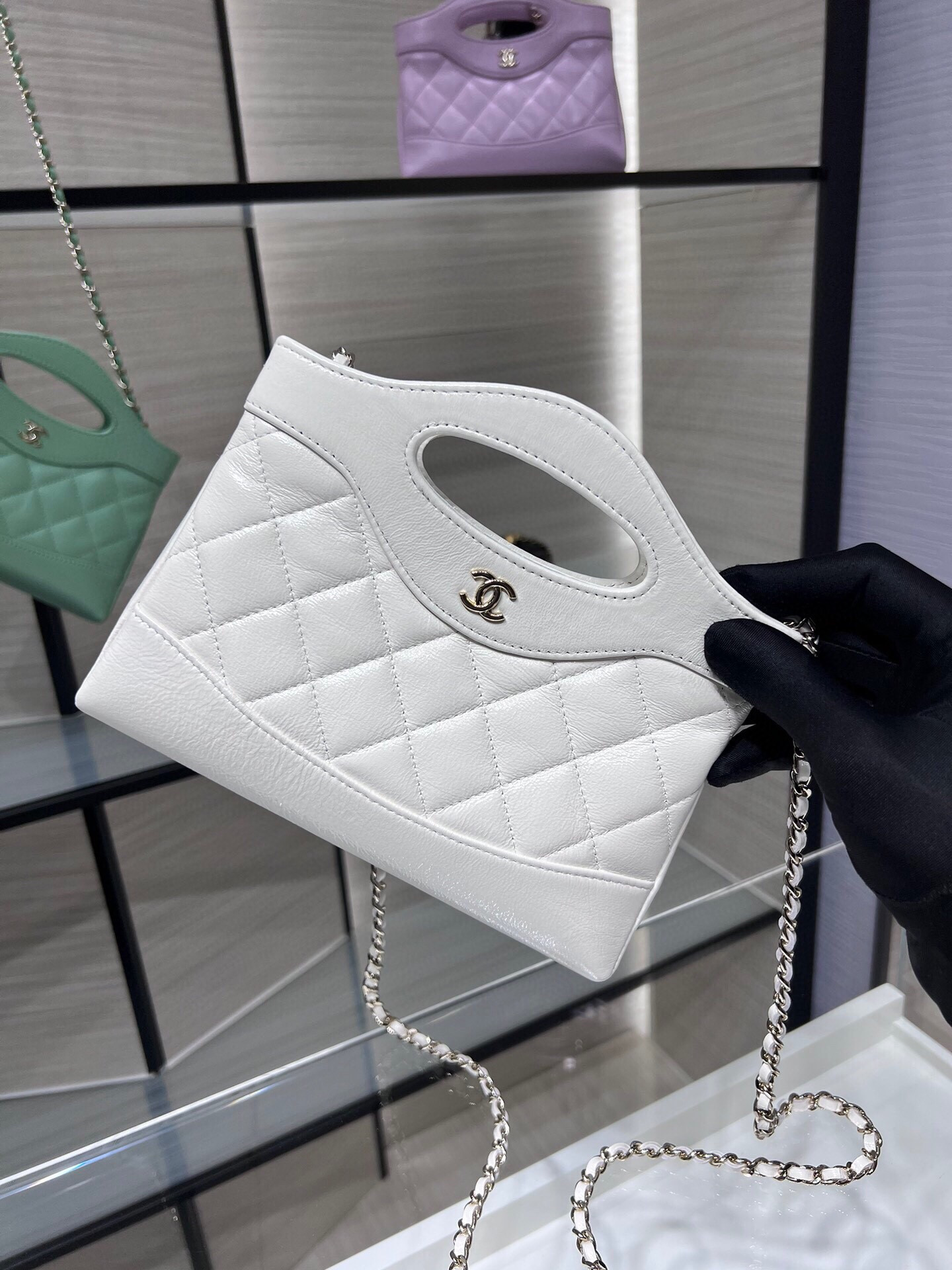 Ch**el 24s 31 Bag