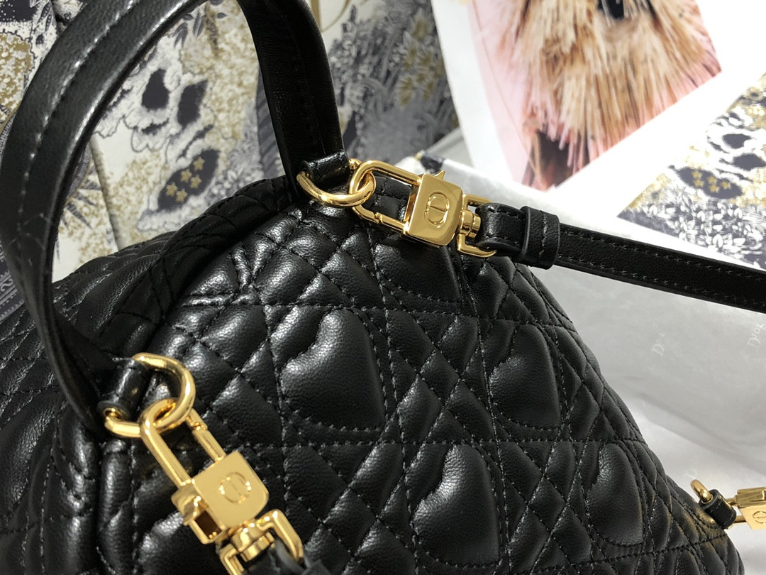 D10r Backpack