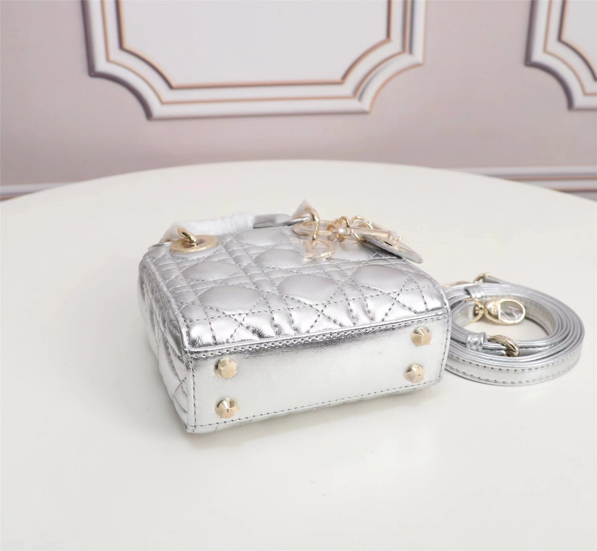 Lady D10r Micro Bag