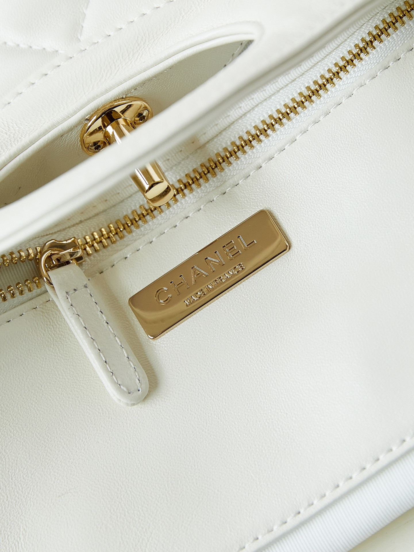 Ch**el 23a 31 Bag