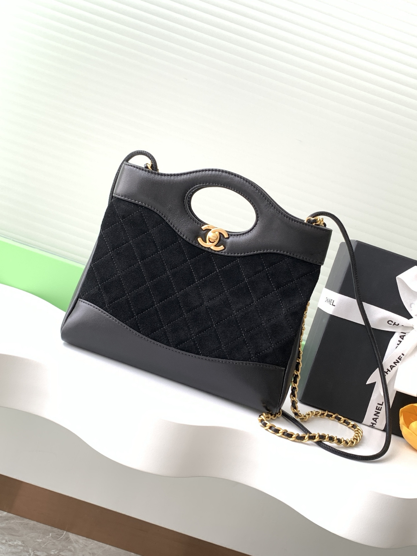 Ch**el 25p 31 Bag