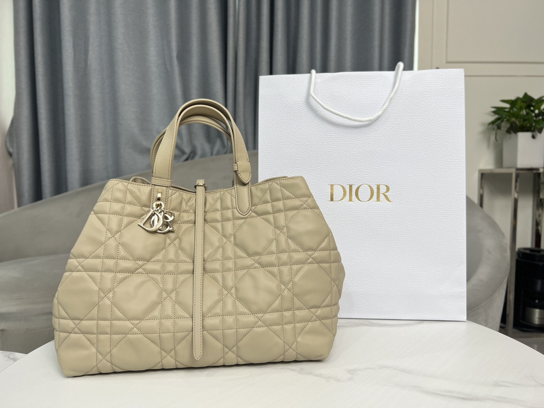 D10r Toujours Bag