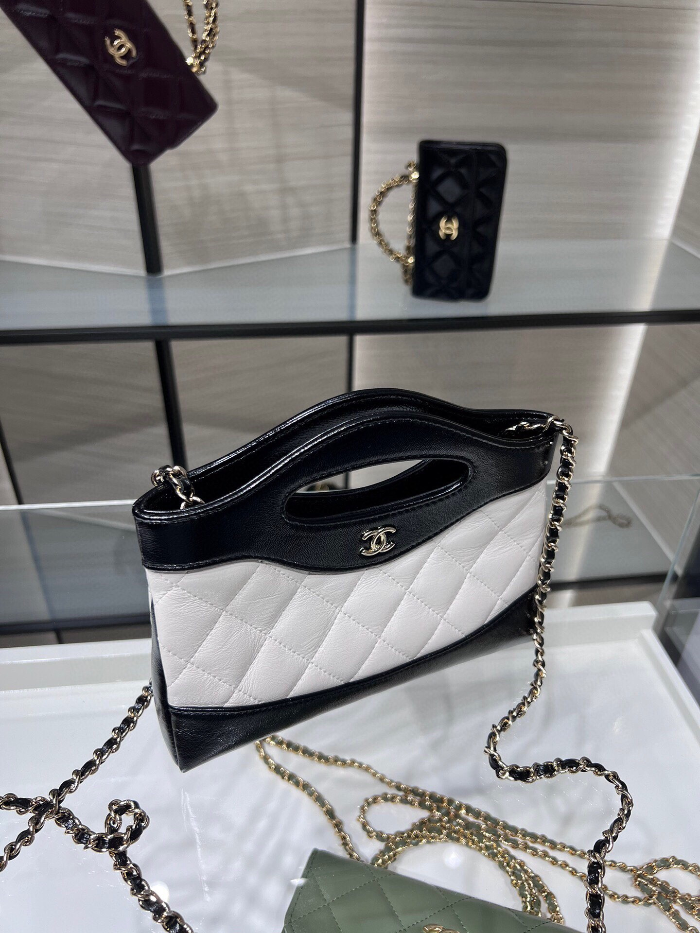 Ch**el 24s 31 Bag