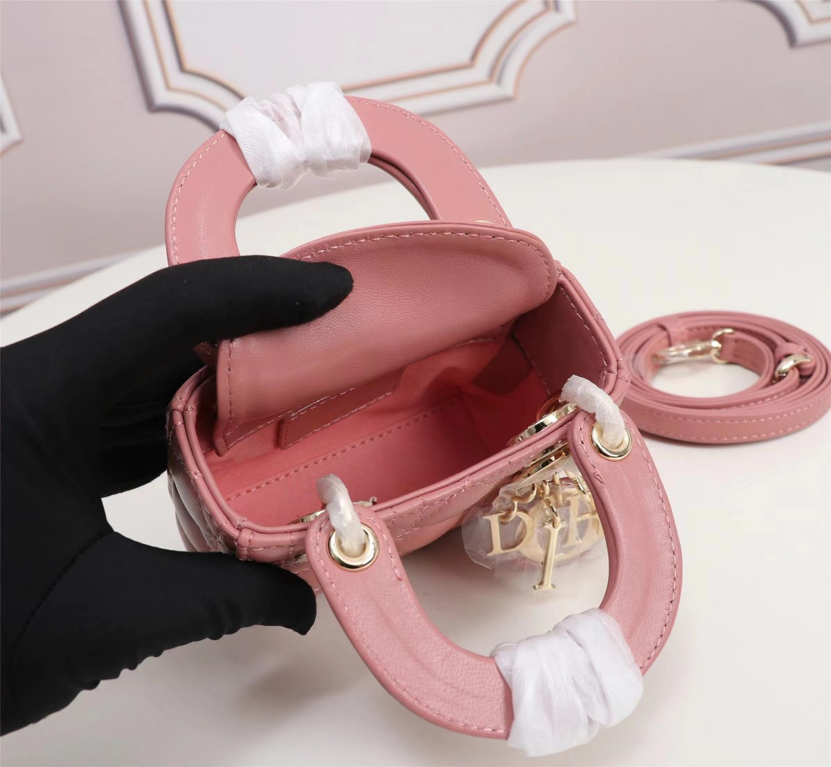 Lady D10r Micro Bag