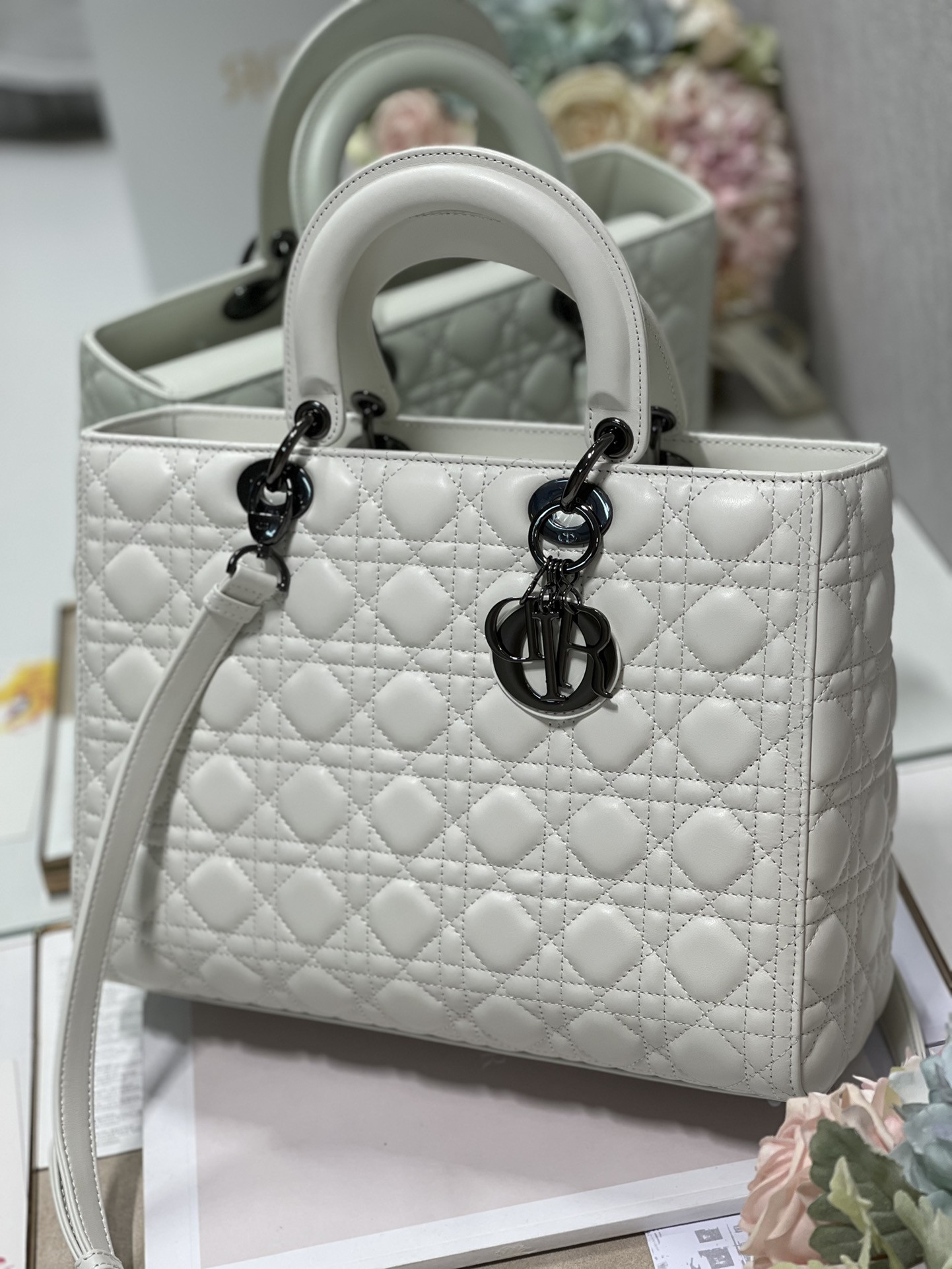 Large Lady D10r Bag