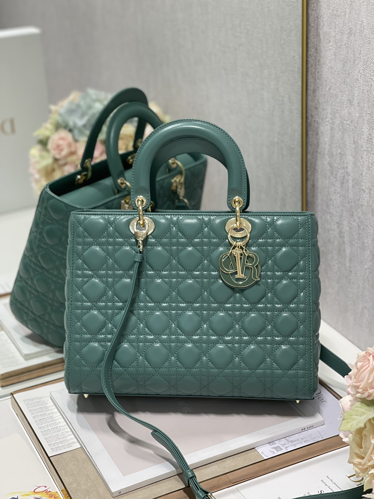 Large Lady D10r Bag