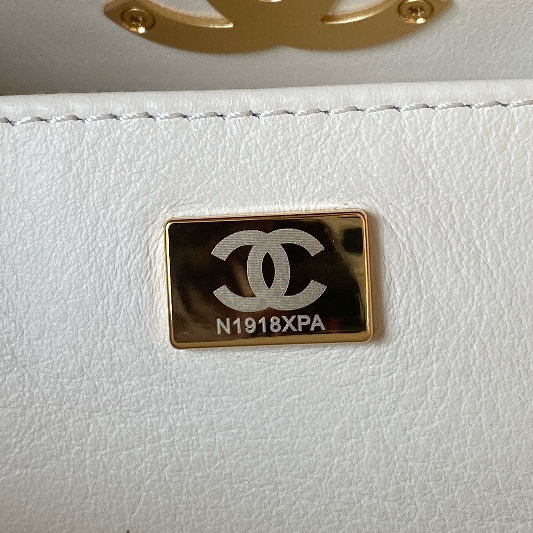 Ch**el 23a Hobo Bag