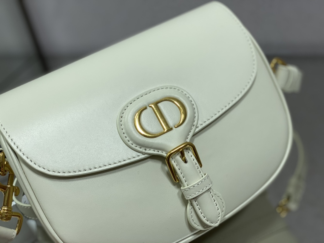 Medium D10r Bobby Bag