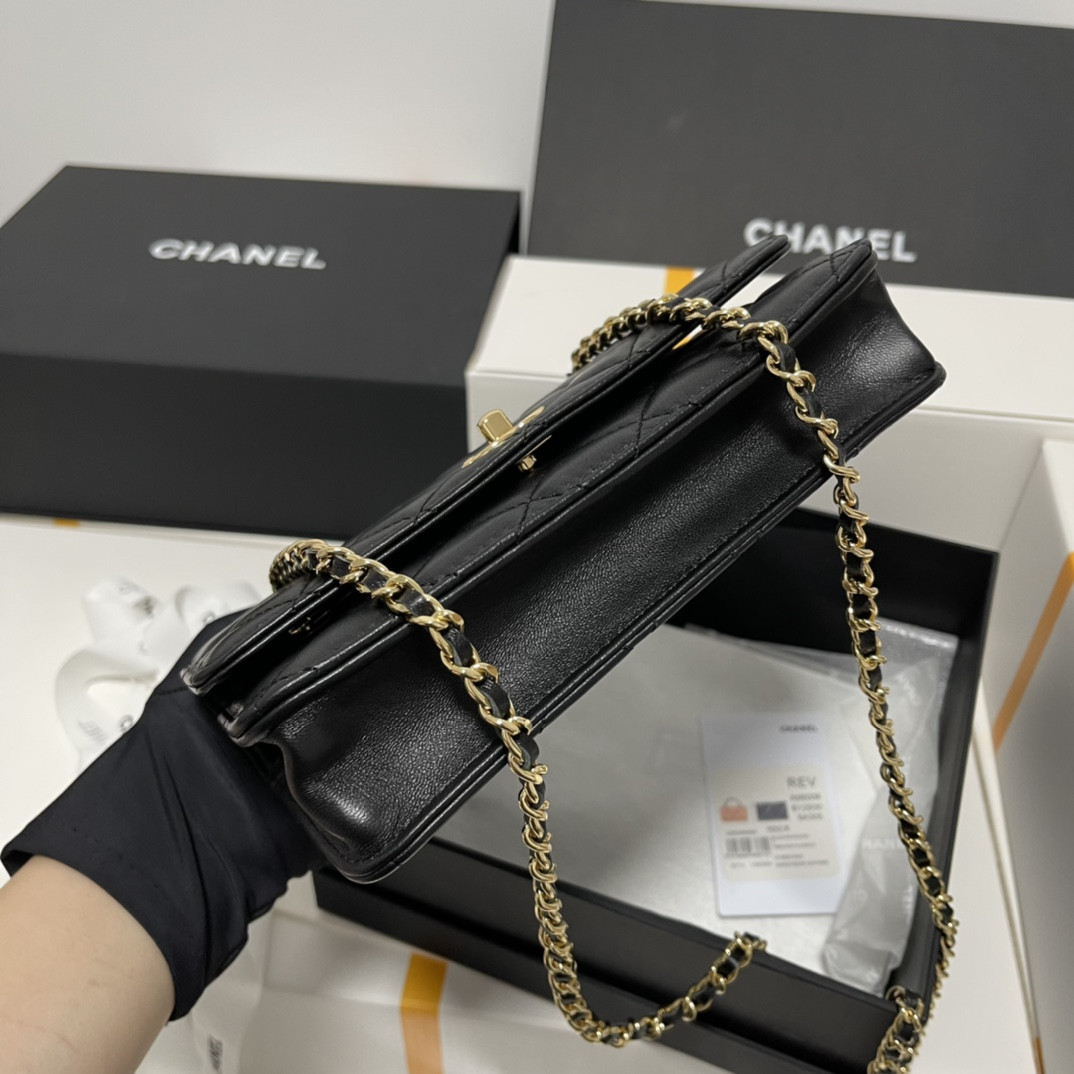 Ch**el Wooden Bead Handle Bag