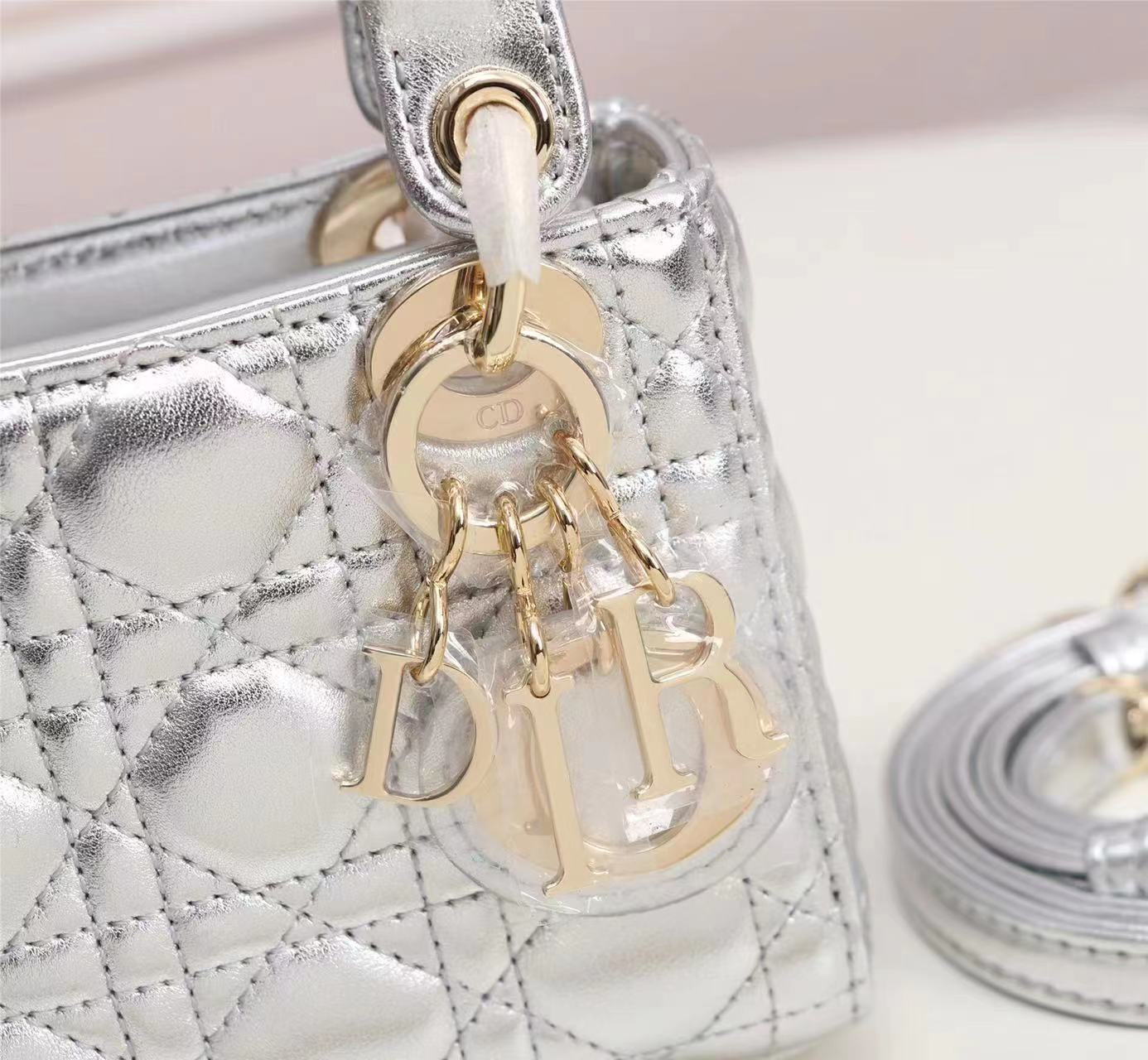 Lady D10r Micro Bag
