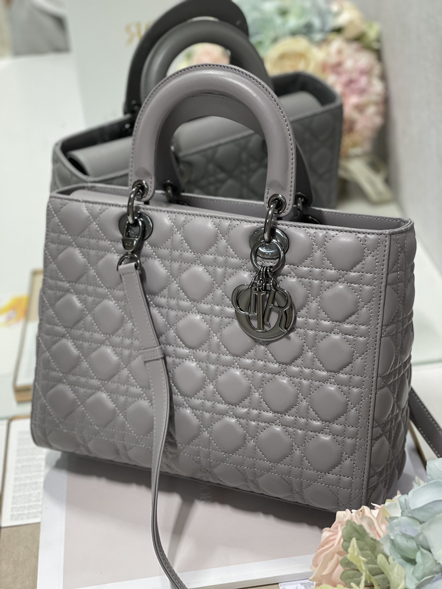 Large Lady D10r Bag