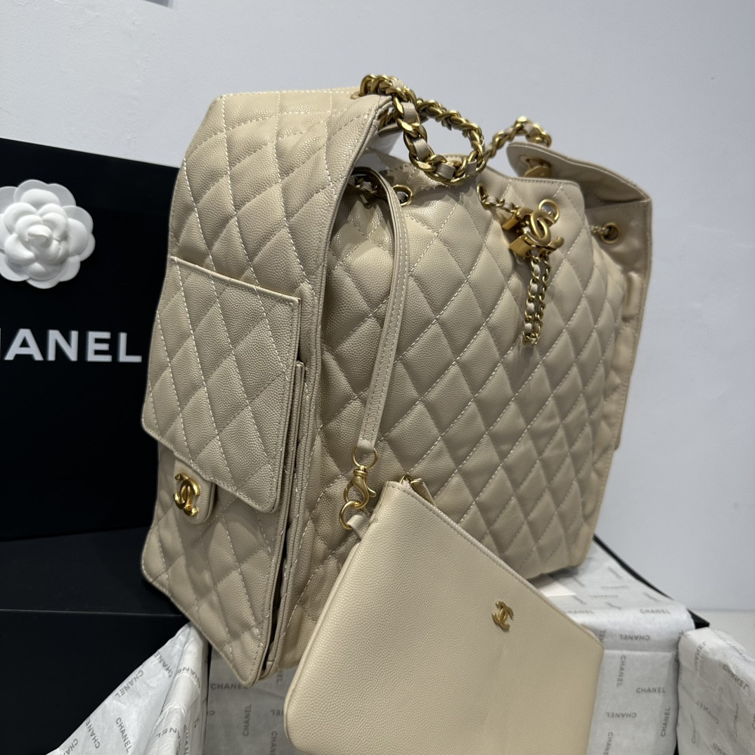 Ch**el 25p Hobo Bag