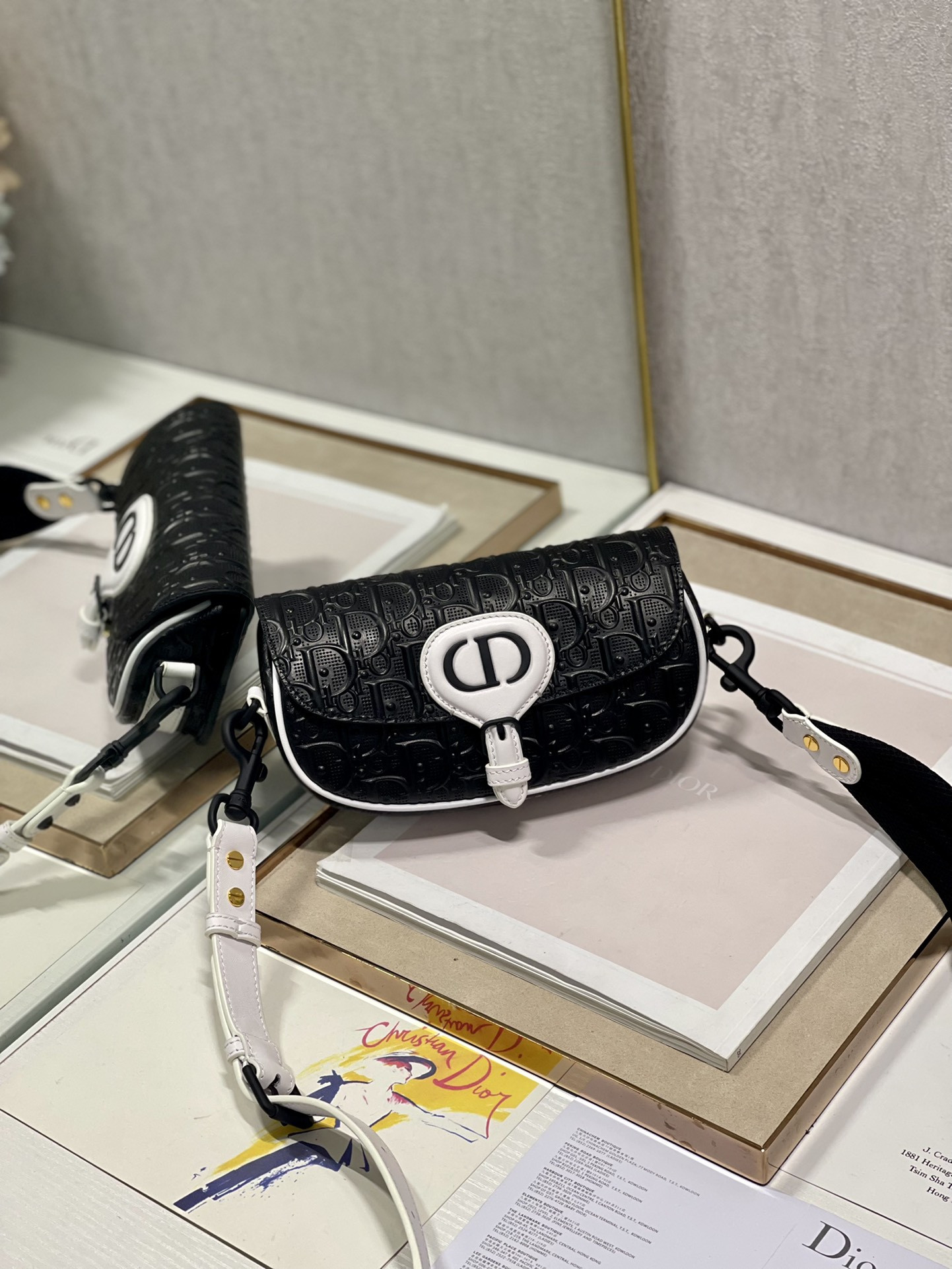 D10r Bobby East-west Bag