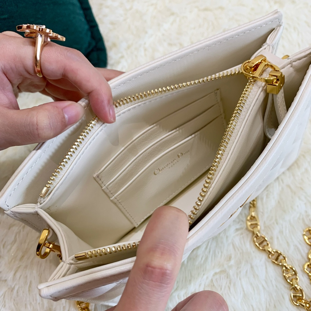 D10r Caro Zipped Pouch With Chain